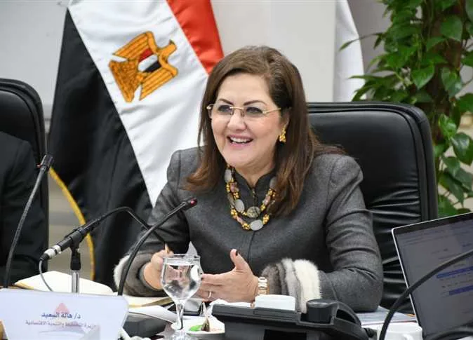 بفضل الرئيس .. وزيرة التخطيط: مبادرات الدولة الاجتماعية أدت لخفض نسبة الفقر