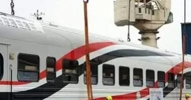 اللي مش هيلبس هنغرمه!.."السكك الحديد تُطالب جميع عامليها منع استقلال القطارات بدون "كمامة"