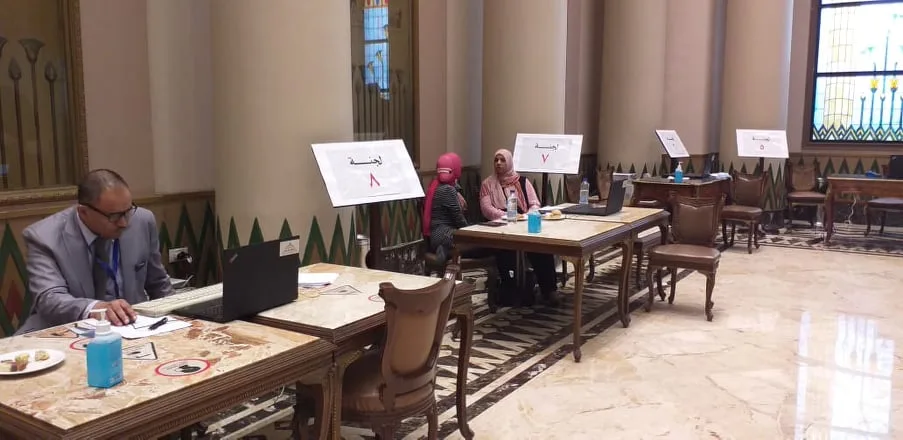 هنساعدهم..طارق عبدالعزيز :لم يتم مناقشة مشروعات قوانين الإدارة المحلية في البرلمان بسبب الزخم التشريعي