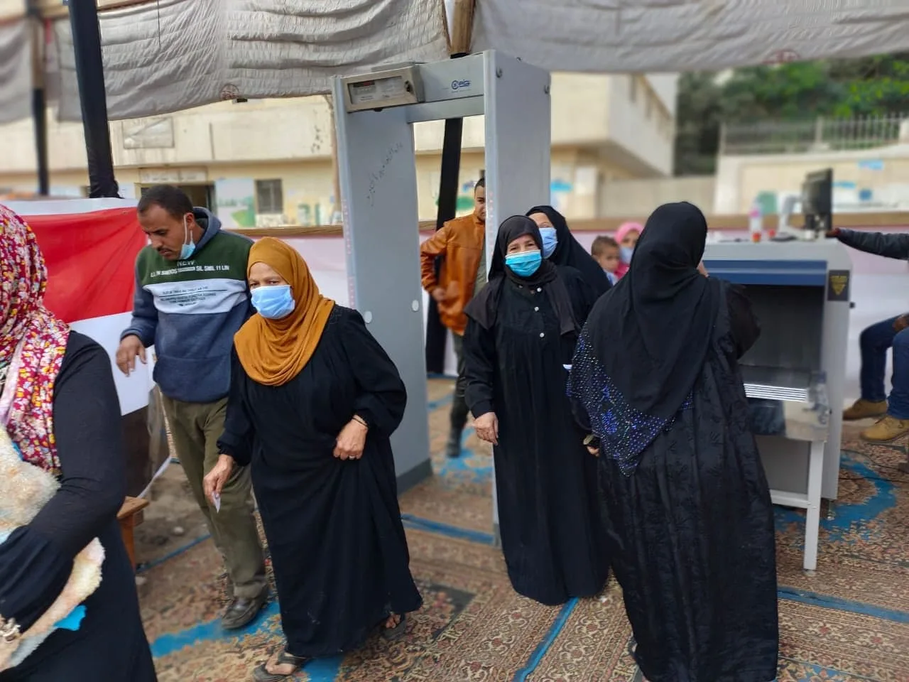 إرتفاع التصويت ومخالفات ملحوظة.. ختام اليوم الثاني لإعادة انتخابات مجلس النواب بـ١٣ محافظة