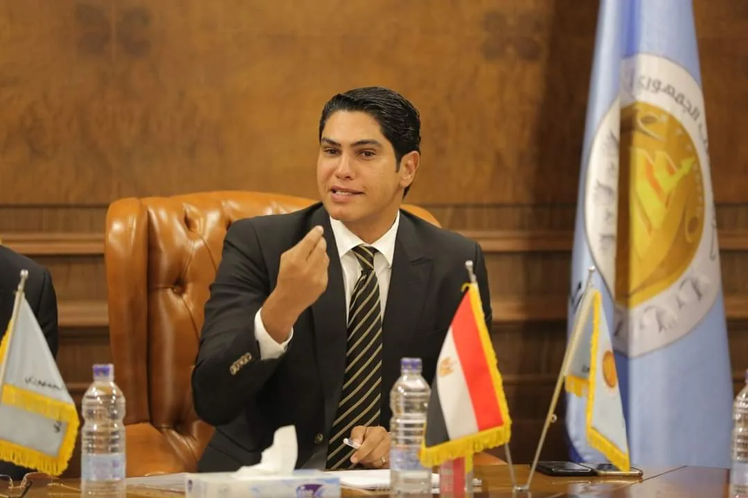 خاص | لماذا دخل أحمد أبو هشيمة الحياة السياسية بعد رفضه للفكرة؟ (فيديو)