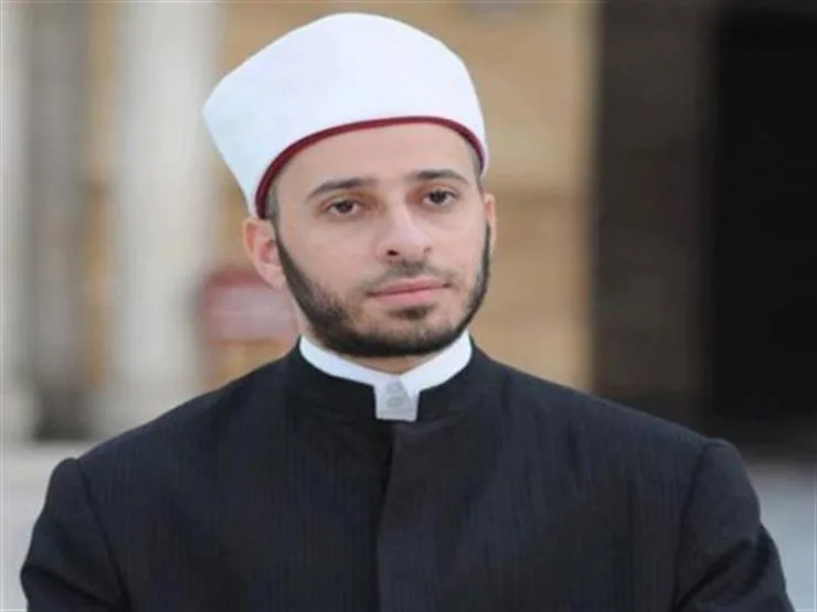 "وقعت في ذلة سهو".. مستشار الرئيس مدافعًا عن صاحبة حكم زواج المسلمة من أهل الكتاب