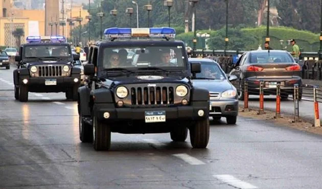 طلع عاطل نفسه يتشهر .. القبض علي موزع الأموال في أوسيم