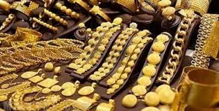 حلم شراء الذهب يتحطم علي صخرة الأسعار.. وعيار ٢١ يلامس الألف جنيه