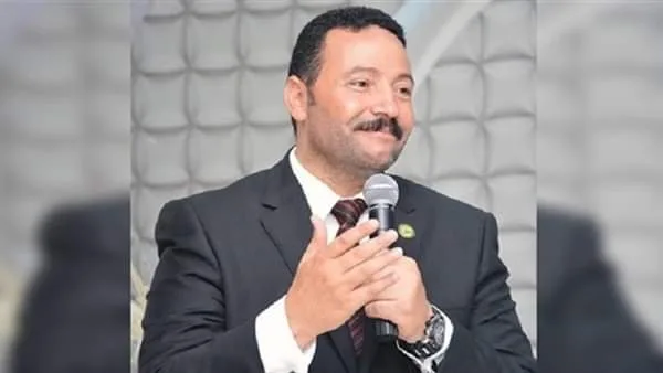 هدنه سياسيه.. برلماني خاسر في بنى سويف يحتفل بفوز الأهلي على فيسبوك