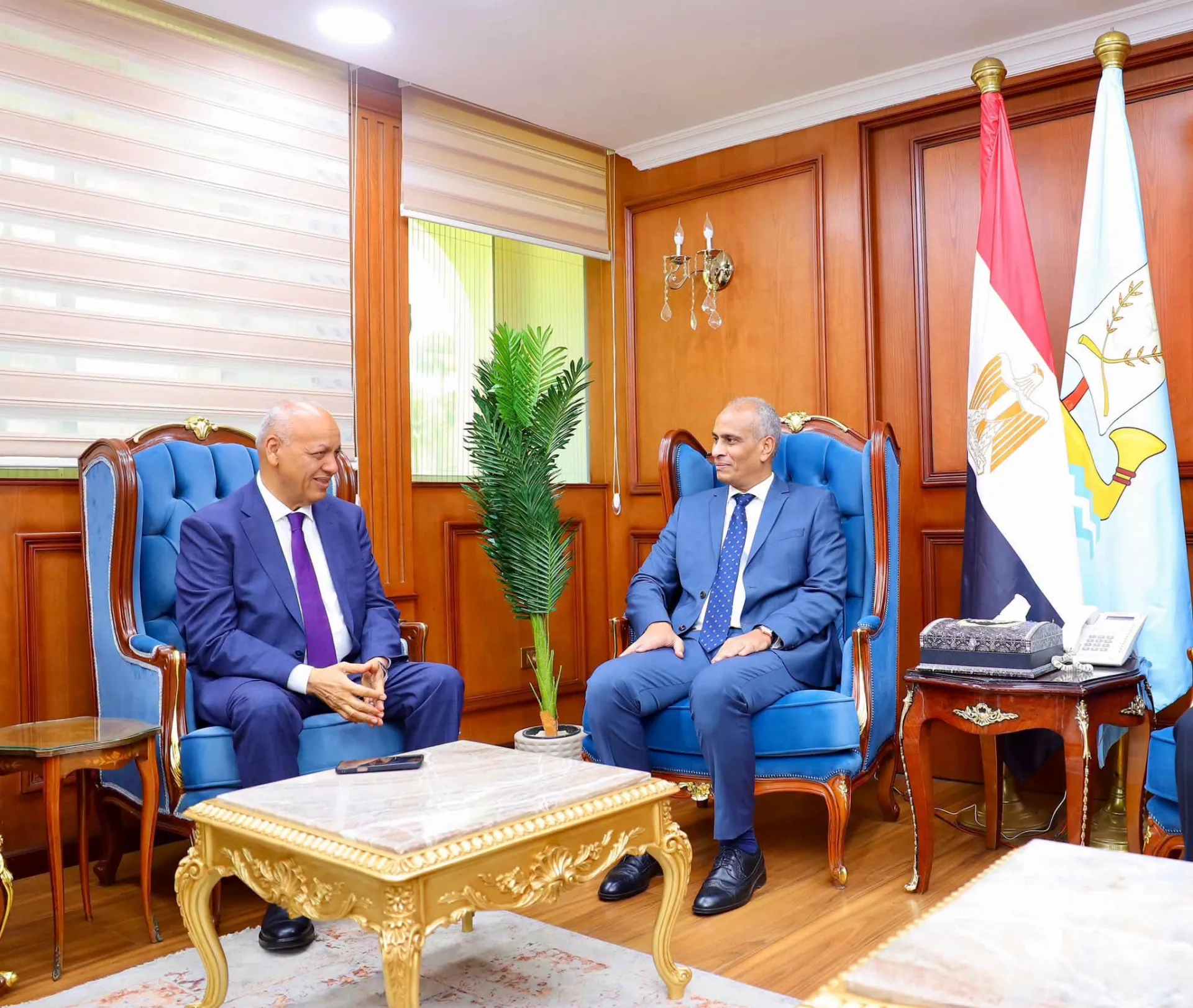محافظ كفرالشيخ يستقبل النائب مصطفى بكري للمشاركة في مؤتمر «بر بحري» ويشيد بدوره الوطني والإعلامي