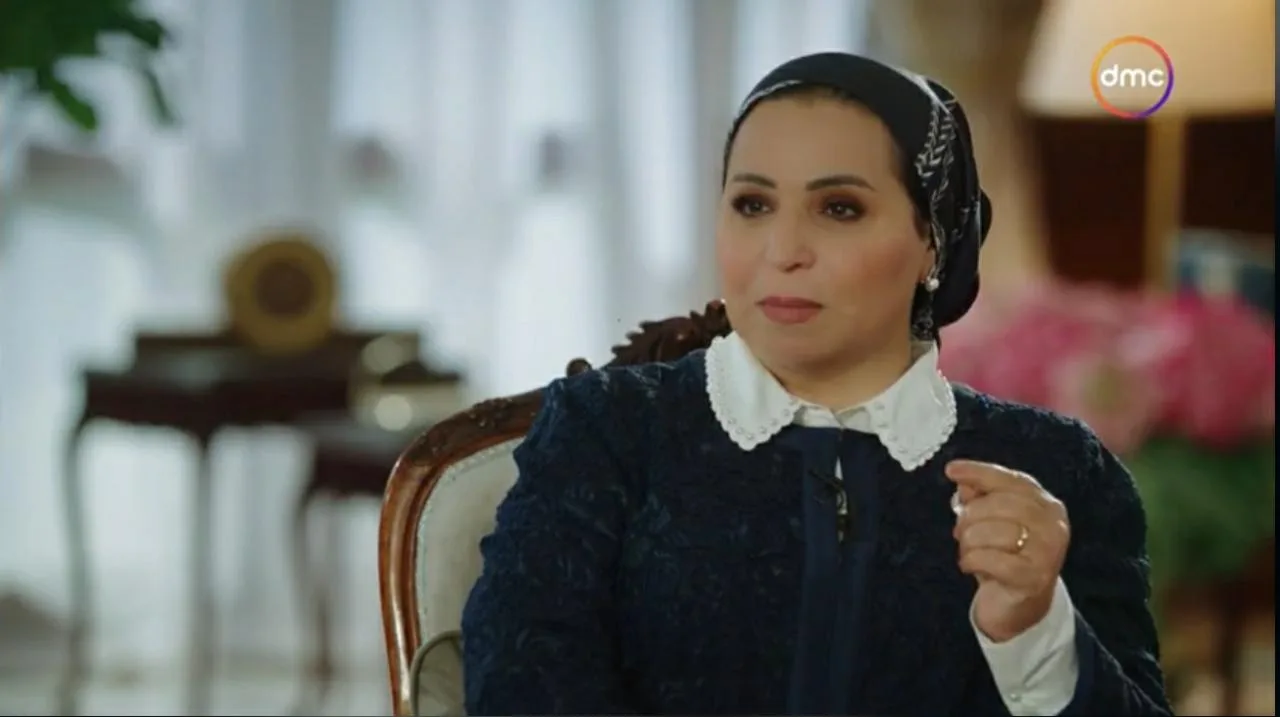 قرينة الرئيس تكشف وصية والدة السيسي لها قبل الزواج: «هذه العوامل تنجح أي بيت»