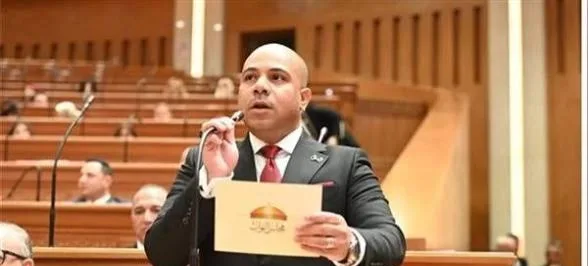 النائب علي خليفة يطالب بكشف معايير إعداد امتحانات الثانوية العامة وآليات تحديد مستوى صعوبة الأسئلة