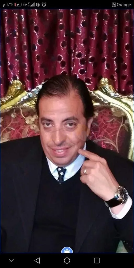 صوت لله ياولاد الحلال..مرشح الشيوخ بالقاهرة يتجاهل "الوطنية للانتخابات" وينشر دعاية لنفسه