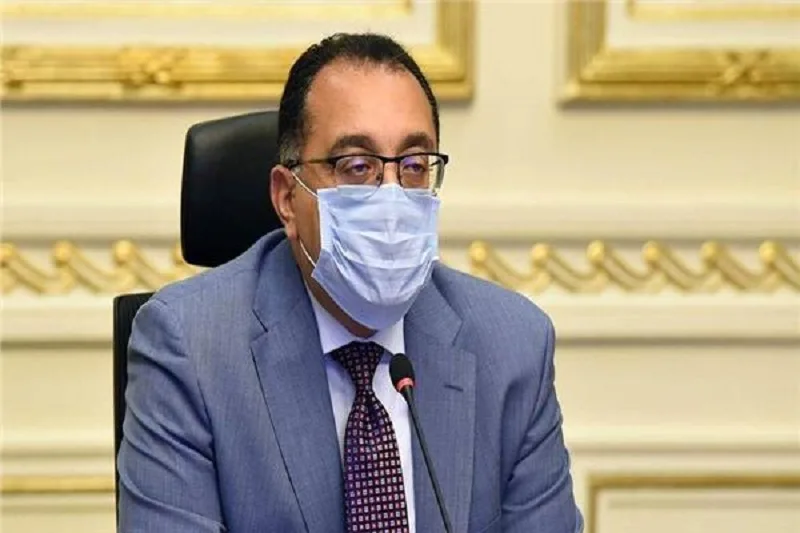 "الدنيا تمام".. رئيس الوزراء يطمئن على توافر أرصدة السلع الأساسية