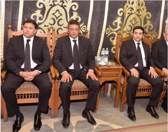 "ولاد قوطه" حلوها بالحب.. انسحاب "حمدي" أمام "وليد" في انتخابات "النواب" ببورفؤاد