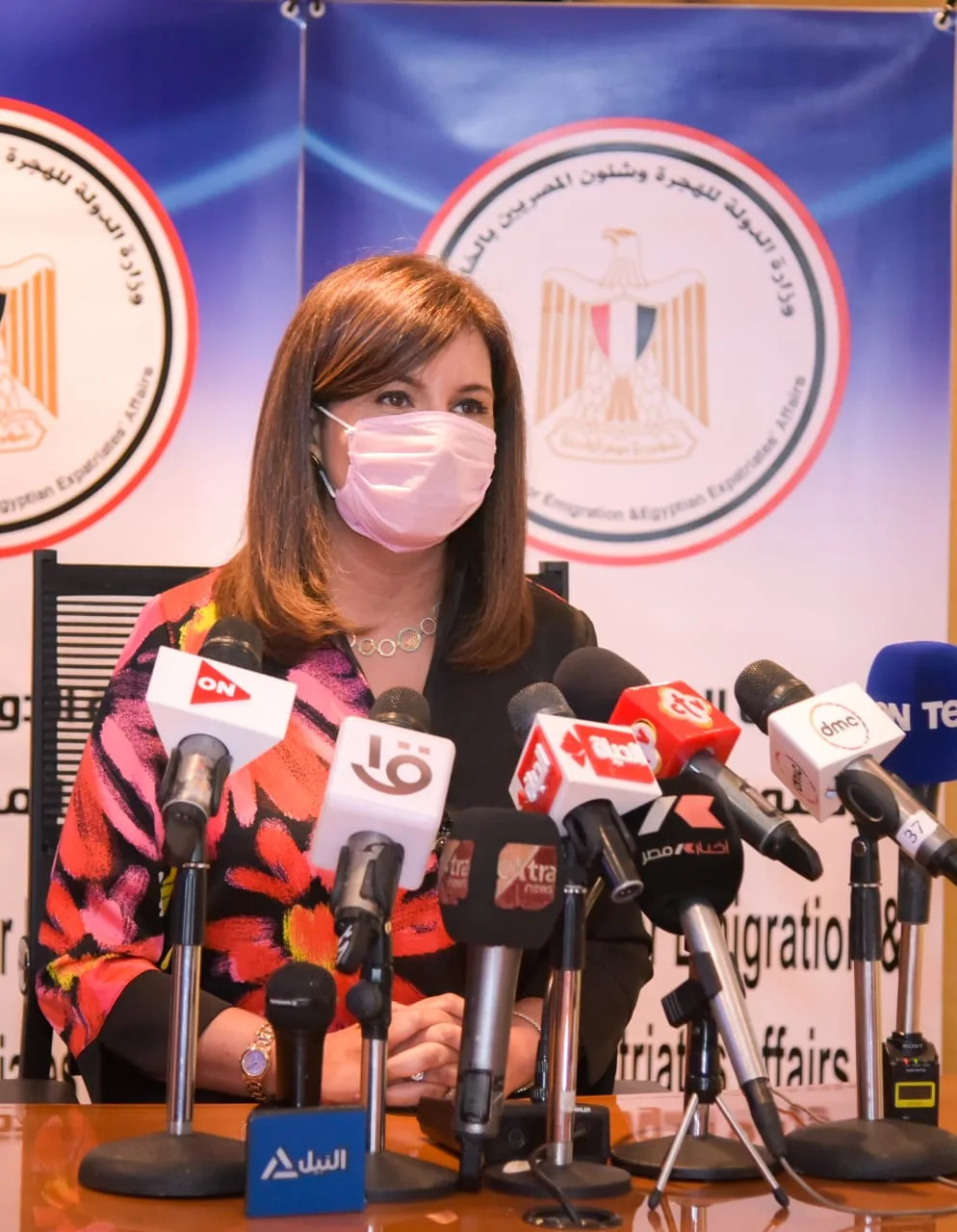 خايفين على صحتكم..وزيرة الهجرة: إقرار آلية البريد السريع حفاظًا على صحة المغتربين