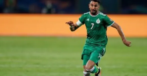تعرف على هدافي تصفيات افريقيا.. اختارهم الكاف