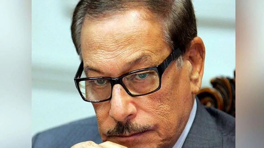 رئيس  مجلس الشوري في  الحبس  3سنين.."النقض" يُغرم صفوت الشريف 99 مليون جنيه
