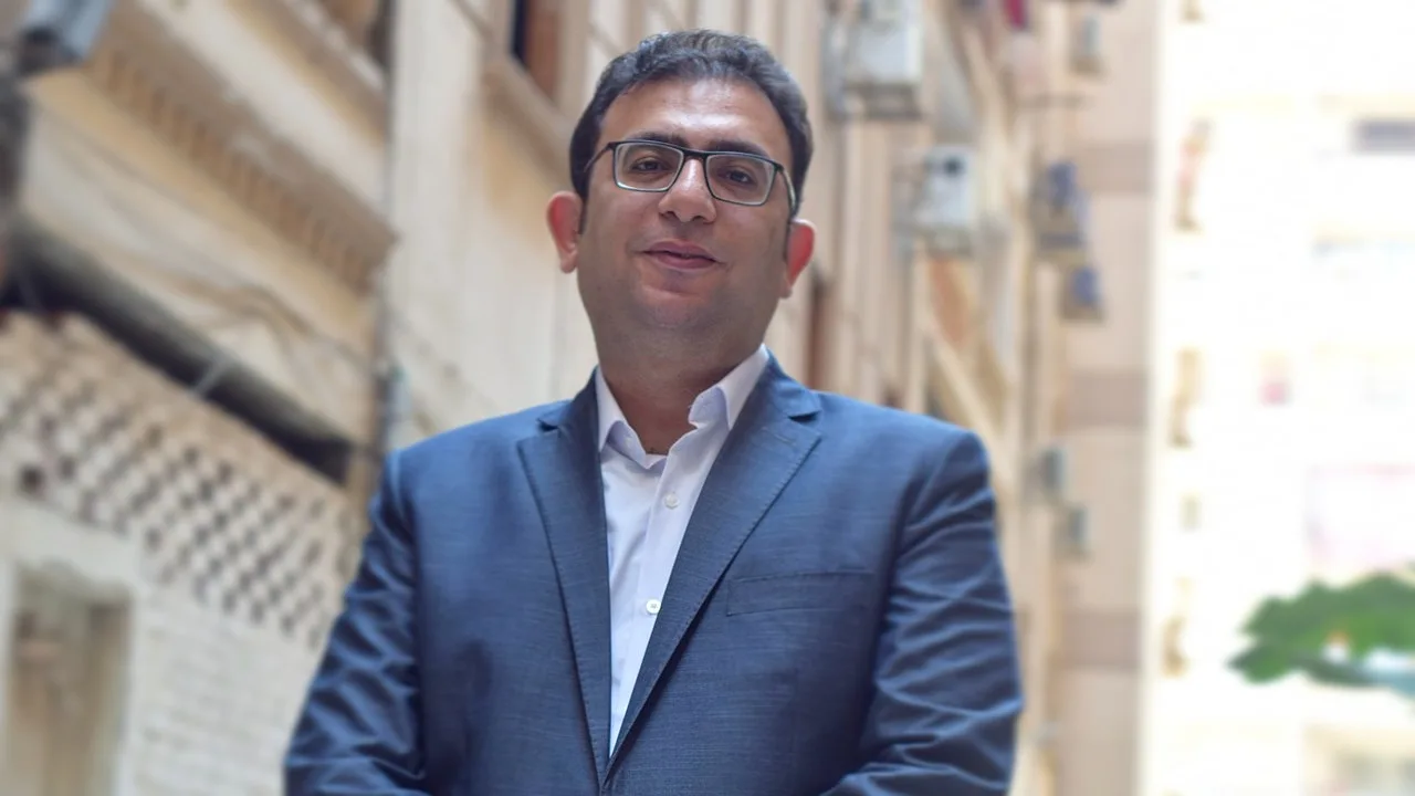 الذكاء الاصطناعي يدخل انتخابات مجلس النواب..و"عماد فوزي"أول مرشح في مصر
