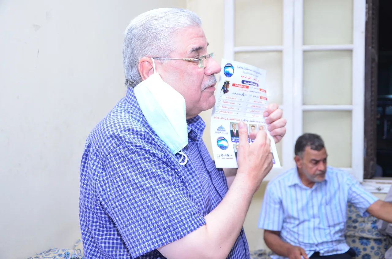 انزلوا وشاركوا.. النائب محمود الصعيدي يحشد لمستقبل وطن في جولة إعادة "الشيوخ"