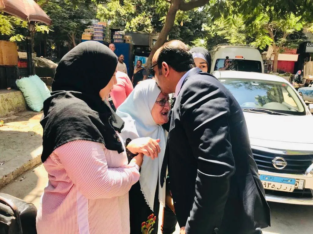 ما اتحرمش منك يا أمي.. مرشح "الشعب الجمهوري" يرسل رساله لكل أبناء مصر