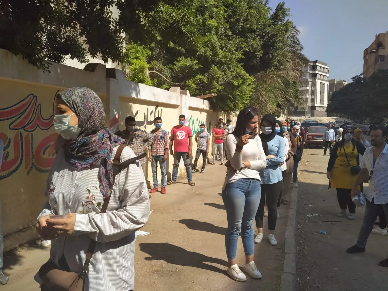 بالكمامة أو من غيرها.. ستات مصر للجان الانتخابات ماشينها (صور)